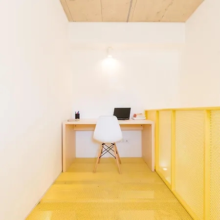 Bed and breakfast Studentville Palmeiras Lisboa