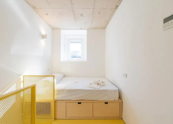 B&B Studentville Palmeiras 3*